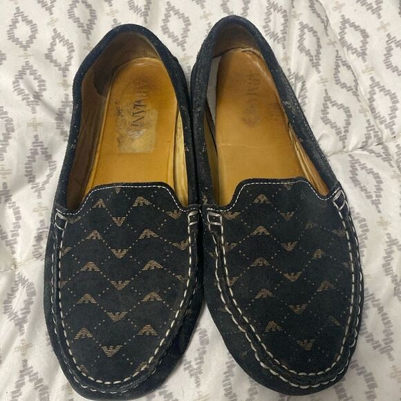 Armani womens loafers size 40 or US 8 - Picture 1 of 7